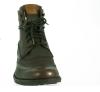Boots de la marque LEVI'S, extérieur cuir, intérieur cuir et textile, semelle caoutchouc, finitions et surpiqûres travaillées