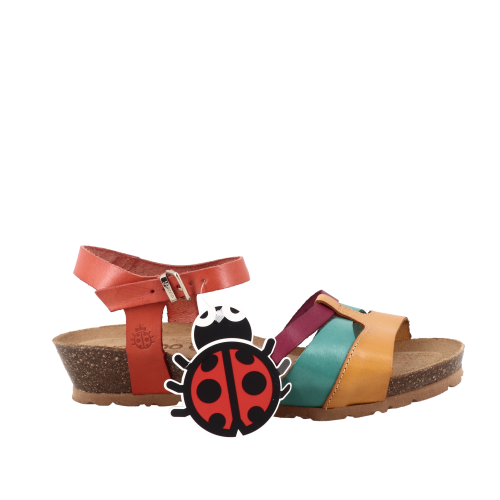 Sandales en cuir compensées de la marque YOKONO, doublure cuir, semelle extérieure élastomère, semelle intérieure cuir, hauteur 4 cms, fermeture boucle, forme talon compensé, chaussant normal.